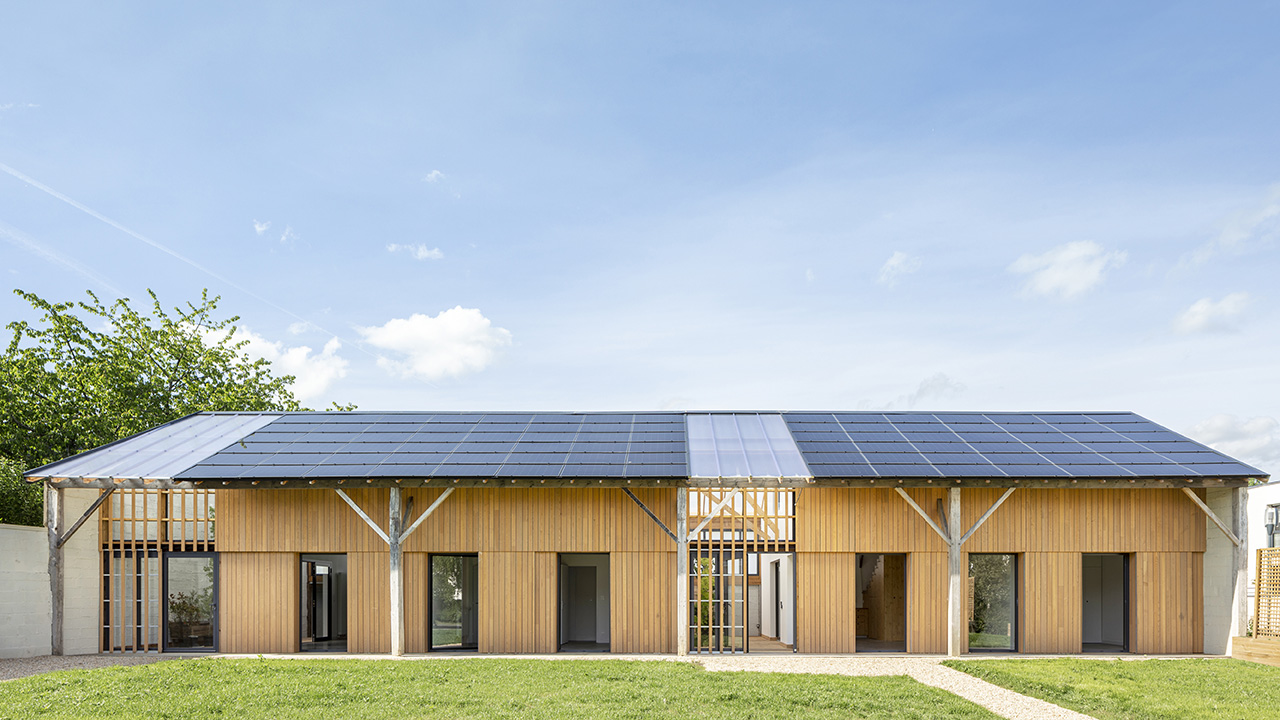 le hangar habité